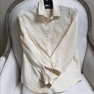 Banana Republic pale yellow linen button down